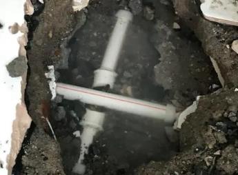 松山阳台漏水维修公司为您分享楼上楼下漏水怎么处理