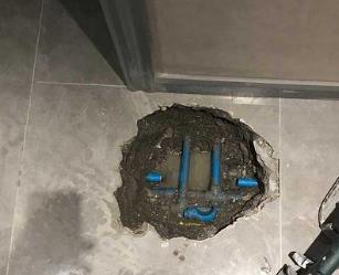松山阳台漏水维修公司分享下暖气管道漏水的原因有哪些